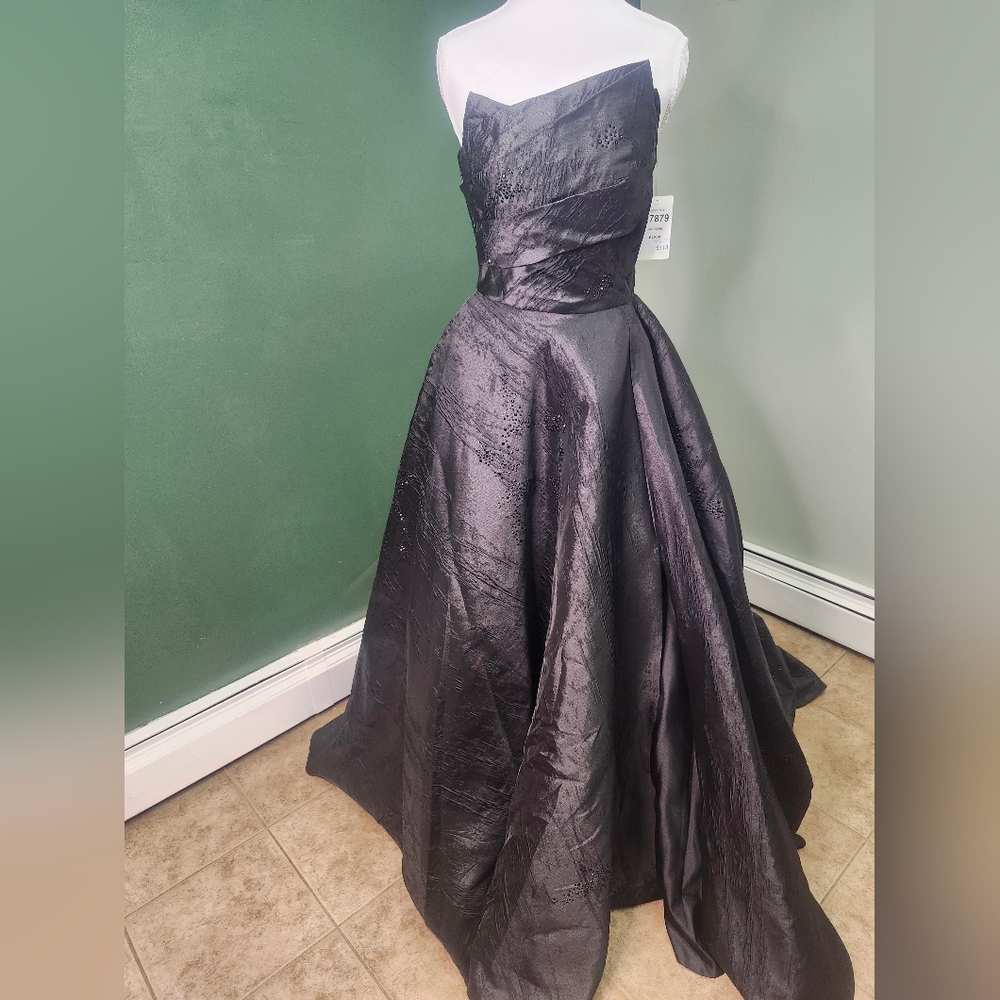 Alyce Paris Elegant Strapless Charcoal Dress - Picture 2 of 11